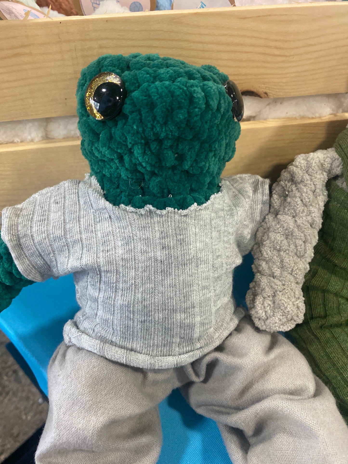 Frog - Large